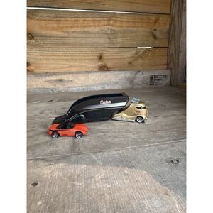 Vintage 1999 Hot wheels Custom Gold Semi Truck With Little Car‎